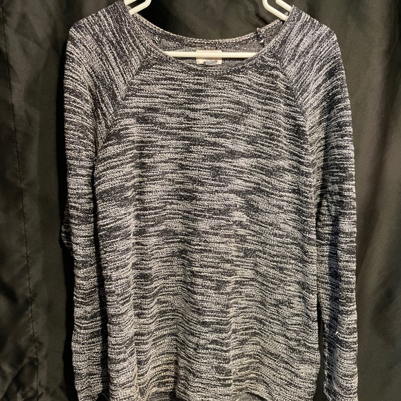 Large Old Navy Sweater - Picture 1 of 3
